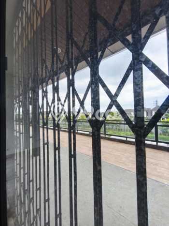 Disewakan Ruko di Kawasan Ramai Podomoro Park Bandung Luas 150m2 Disewakan Ruko di Kawasan Ramai Podomoro Park Bandung Luas 150m2