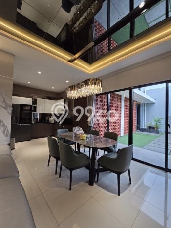 Rumah Elit Modern Tanpa Renovasi di Summarecon Bandung Bandung Rumah Elit Modern Tanpa Renovasi di Summarecon Bandung Bandung