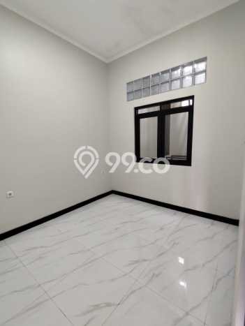 Rumah Modern 4 KT LT 82m2 di Taman Kopo Indah Rumah Modern 4 KT LT 82m2 di Taman Kopo Indah