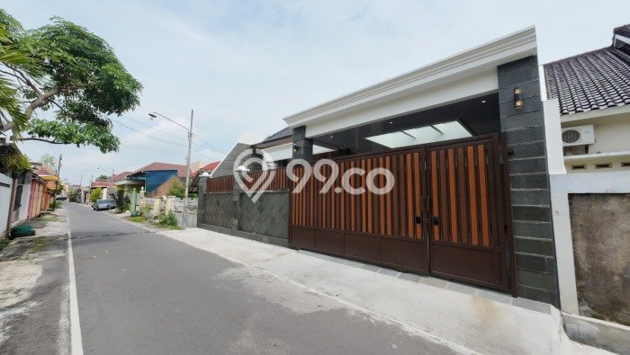 Dijual Rumah Mewah Exclusive di Banjarsari, Solo Dijual Rumah Mewah Exclusive di Banjarsari, Solo