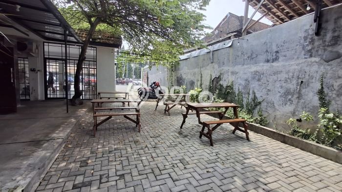Komersial paling strategis disewakan di Laweyan Surakarta Komersial paling strategis disewakan di Laweyan Surakarta