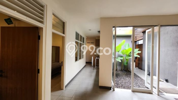 Lokasi strategis! Rumah siap pakai dikontrakkan di Pasar Kliwon LB 80m2 Lokasi strategis! Rumah siap pakai dikontrakkan di Pasar Kliwon LB 80m2