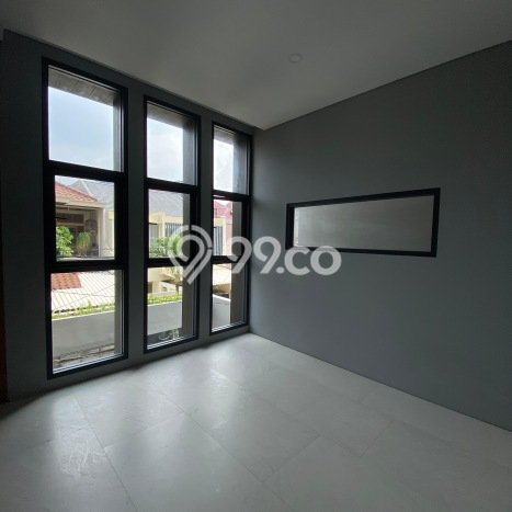 For Sale! Premium House LT 120m2 Desain Elegan di Pondok Indah For Sale! Premium House LT 120m2 Desain Elegan di Pondok Indah