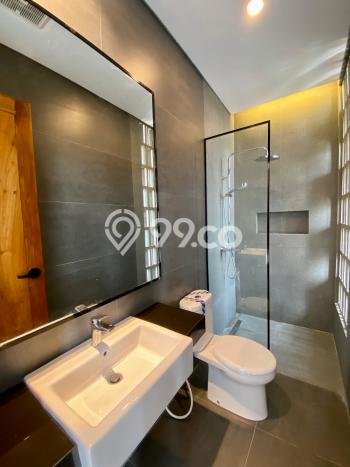 For Sale! Premium House LT 120m2 Desain Elegan di Pondok Indah For Sale! Premium House LT 120m2 Desain Elegan di Pondok Indah