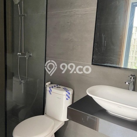 For Sale! Premium House LT 120m2 Desain Elegan di Pondok Indah For Sale! Premium House LT 120m2 Desain Elegan di Pondok Indah