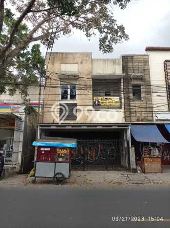 Area Ramai! Ruko Dijual di Cipedes untuk Bisnis Luas Bangunan 168m2 Area Ramai! Ruko Dijual di Cipedes untuk Bisnis Luas Bangunan 168m2