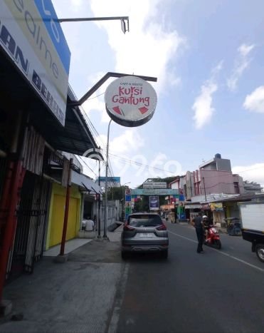 Lokasi Strategis! Dijual Komersial Bisnis di Cihideung, Tasikmalaya Kondisi Baik Lokasi Strategis! Dijual Komersial Bisnis di Cihideung, Tasikmalaya Kondisi Baik