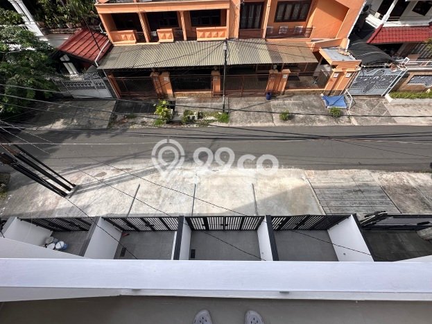 Rumah Eksklusif Best Area di Jakarta Barat, DKI Jakarta Rumah Eksklusif Best Area di Jakarta Barat, DKI Jakarta