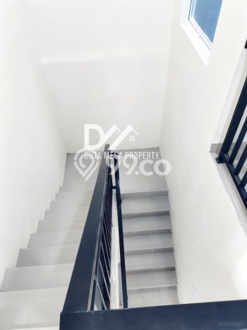 Rumah Minimalis 4 Kamar LT 145m2 di Villa Melati Mas Rumah Minimalis 4 Kamar LT 145m2 di Villa Melati Mas