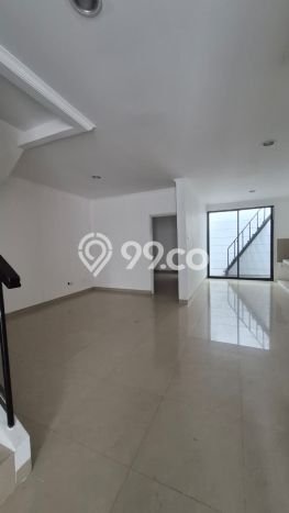 Dijual Hunian Rumah Terawat 4 KT di Gading Serpong, Tangerang Dijual Hunian Rumah Terawat 4 KT di Gading Serpong, Tangerang
