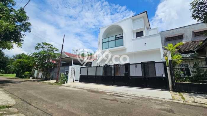 Hot Offer Hunian Premium Ideal dan Luas di BSD, Tangerang Selatan Hot Offer Hunian Premium Ideal dan Luas di BSD, Tangerang Selatan