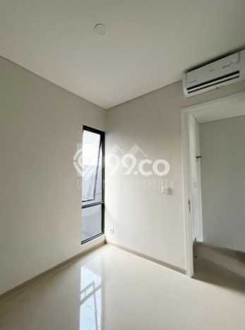 For Sale Hunian Rumah Terawat 2 Kamar di Graha Raya, Tangerang For Sale Hunian Rumah Terawat 2 Kamar di Graha Raya, Tangerang