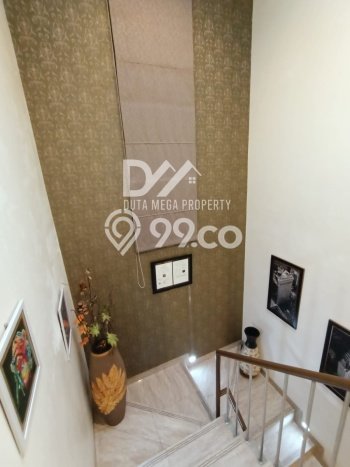 Hot Offer Hunian Premium Ideal dan Luas di BSD, Tangerang Selatan Hot Offer Hunian Premium Ideal dan Luas di BSD, Tangerang Selatan