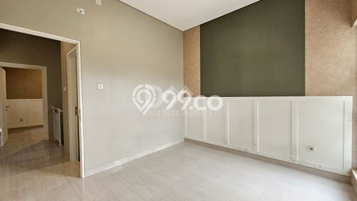 For Sale! Luxury House LT 108m2 Desain Elegan di Graha Raya For Sale! Luxury House LT 108m2 Desain Elegan di Graha Raya
