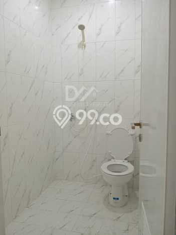 Rumah Modern Cantik 2 KT Bisa Langsung Pindah di BSD Rumah Modern Cantik 2 KT Bisa Langsung Pindah di BSD