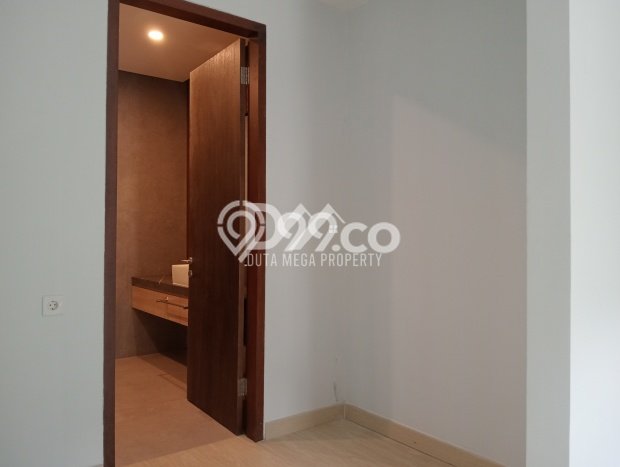 Hunian Elit LB 700m2 Siap Huni Desain Elegan di Alam Sutera, Tangerang Hunian Elit LB 700m2 Siap Huni Desain Elegan di Alam Sutera, Tangerang