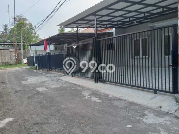 Rumah Modern Cantik 2 KT Bisa Langsung Pindah di BSD Rumah Modern Cantik 2 KT Bisa Langsung Pindah di BSD