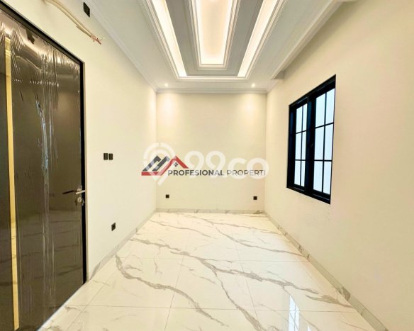 Siap Huni Rumah Mewah 4 Kamar di Jagakarsa Dekat ke Mana Saja Siap Huni Rumah Mewah 4 Kamar di Jagakarsa Dekat ke Mana Saja