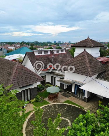 Hunian Mewah Dijual LT 1400m2 di Jagakarsa, Jakarta Selatan Hunian Mewah Dijual LT 1400m2 di Jagakarsa, Jakarta Selatan