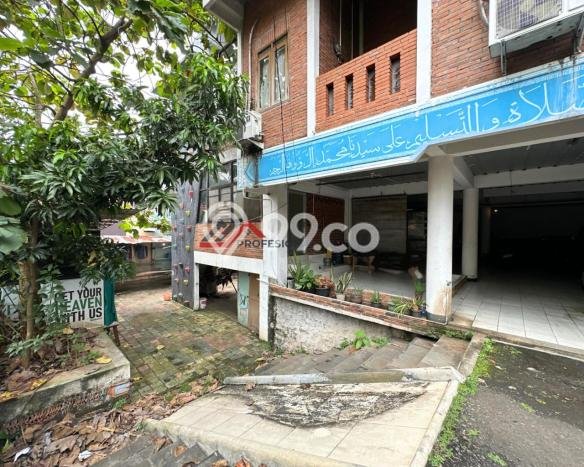 Tanah Dijual Lokasi Jagakarsa, Jakarta Selatan dengan Luas Tanah 1056m2 dan Status SHM Tanah Dijual Lokasi Jagakarsa, Jakarta Selatan dengan Luas Tanah 1056m2 dan Status SHM