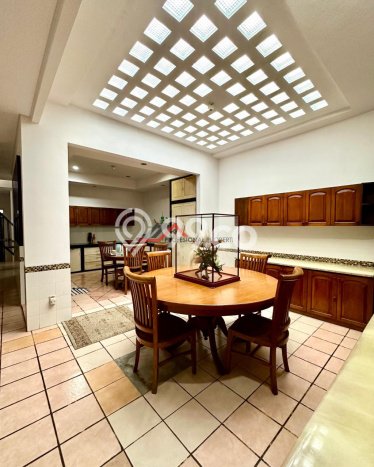 Hunian Mewah Dijual LT 1400m2 di Jagakarsa, Jakarta Selatan Hunian Mewah Dijual LT 1400m2 di Jagakarsa, Jakarta Selatan