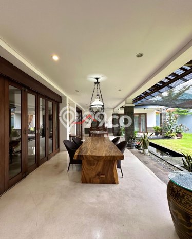 Hunian Mewah Dijual LT 1400m2 di Jagakarsa, Jakarta Selatan Hunian Mewah Dijual LT 1400m2 di Jagakarsa, Jakarta Selatan