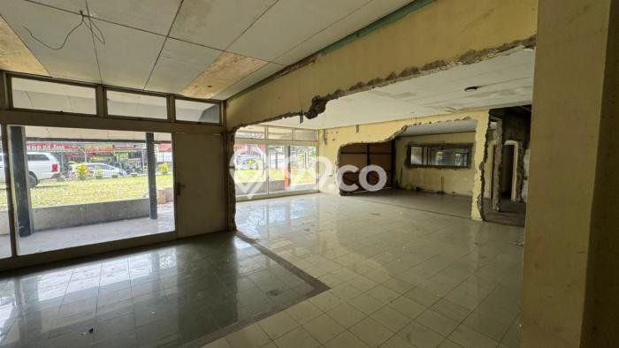 Dijual Tanah di Jakarta Selatan, Luas 2510m2 SHM Dijual Tanah di Jakarta Selatan, Luas 2510m2 SHM