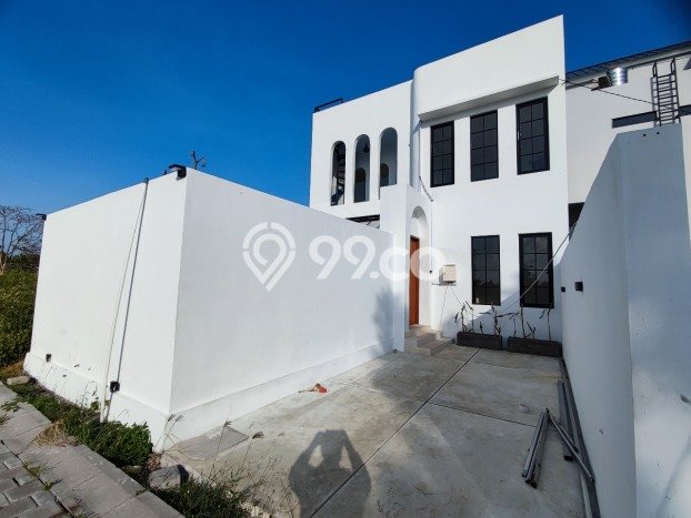 Vila Kawasan Kuta, Area 112m2m², Area Asri Vila Kawasan Kuta, Area 112m2m², Area Asri