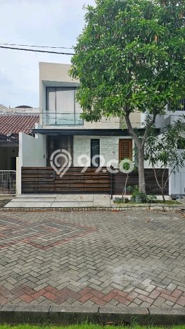 Jual Rumah Favorit Siap Huni LB 200m2 di Sukolilo, Surabaya Jual Rumah Favorit Siap Huni LB 200m2 di Sukolilo, Surabaya