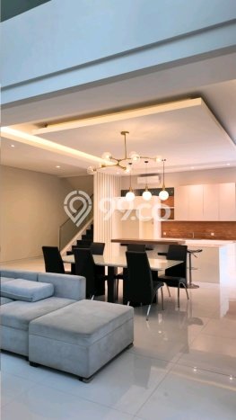 Dijual Rumah Premium dengan Fasilitas Sekitar Komplit di Lakarsantri, Surabaya Dijual Rumah Premium dengan Fasilitas Sekitar Komplit di Lakarsantri, Surabaya