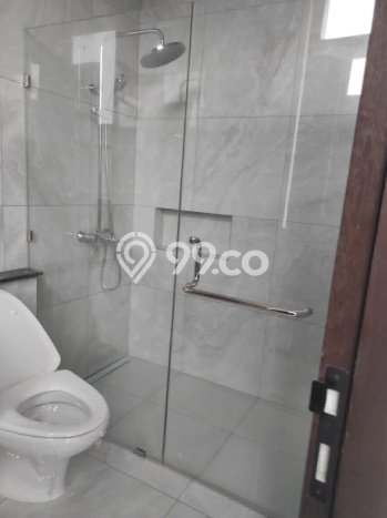 Dijual Rumah Mewah Megah Dengan View Eksklusif di Citraland, Surabaya Dijual Rumah Mewah Megah Dengan View Eksklusif di Citraland, Surabaya