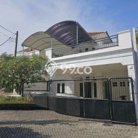 Dijual Rumah Premium dengan Fasilitas Sekitar Komplit di Wiyung, Surabaya Dijual Rumah Premium dengan Fasilitas Sekitar Komplit di Wiyung, Surabaya