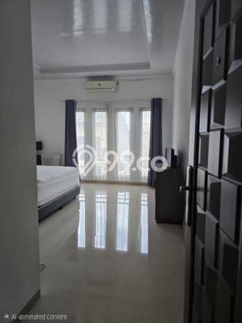 Rumah Eksklusif Siap Huni LT 227m2 di Duren Sawit, Jakarta Timur Rumah Eksklusif Siap Huni LT 227m2 di Duren Sawit, Jakarta Timur