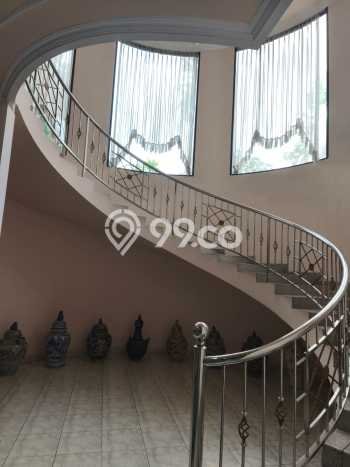 Dijual Rumah Mewah Megah Dengan View Eksklusif di Pakuwon Indah, Surabaya Dijual Rumah Mewah Megah Dengan View Eksklusif di Pakuwon Indah, Surabaya