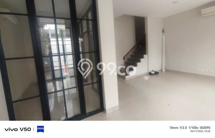 Disewakan Cepat Rumah Kondisi Baik di Area Wiyung, Surabaya Disewakan Cepat Rumah Kondisi Baik di Area Wiyung, Surabaya