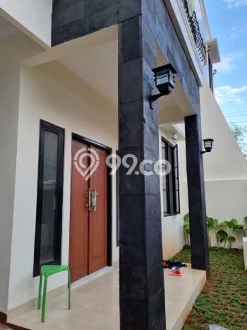 Rumah Elit Modern Siap Huni di Kalibata Jakarta Selatan Rumah Elit Modern Siap Huni di Kalibata Jakarta Selatan