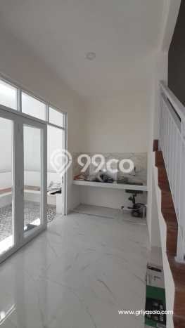 Dijual Rumah Minimalis Bagus Punya 3 KT di Gentan Solo SHM Dijual Rumah Minimalis Bagus Punya 3 KT di Gentan Solo SHM