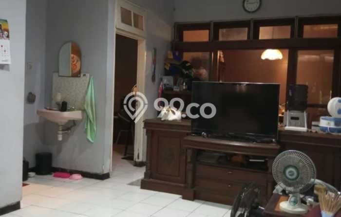 Dijual Rumah Strategis Bagus Punya 4 KT di Wiyung Surabaya SHM Dijual Rumah Strategis Bagus Punya 4 KT di Wiyung Surabaya SHM