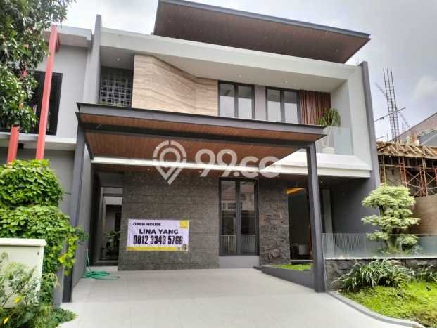 Dijual Rumah Mewah Megah Dengan View Cantik di Citraland, Surabaya Dijual Rumah Mewah Megah Dengan View Cantik di Citraland, Surabaya