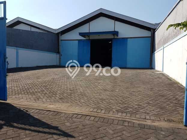 FOR RENT! Gudang di Margomulyo Cocok untuk Bisnis 980m2 FOR RENT! Gudang di Margomulyo Cocok untuk Bisnis 980m2
