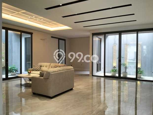Dijual Rumah Mewah Megah Dengan View Cantik di Citraland, Surabaya Dijual Rumah Mewah Megah Dengan View Cantik di Citraland, Surabaya