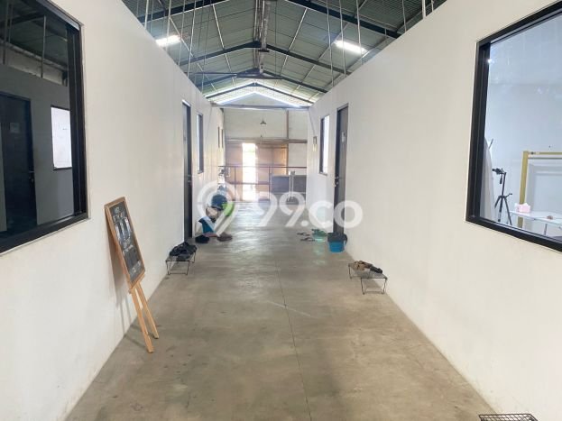 Unit Gudang Dijual di Surabaya LT 568m2 & LB 480m2 Unit Gudang Dijual di Surabaya LT 568m2 & LB 480m2