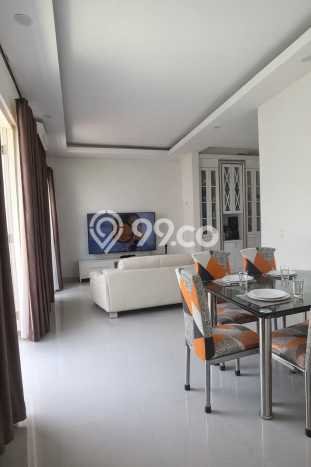 Rumah Elit LB 165m2 Siap Pakai Desain Elegan di Citraland, Surabaya Rumah Elit LB 165m2 Siap Pakai Desain Elegan di Citraland, Surabaya