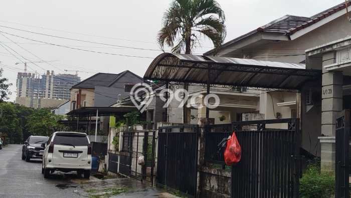 Jual Rumah Bagus Siap Huni LB 120m2 di BSD, Tangerang Selatan Jual Rumah Bagus Siap Huni LB 120m2 di BSD, Tangerang Selatan