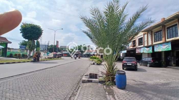 Ruko Dijual di Tangerang LT 134m2 & LB 268m2 Lokasi Terbaik! Ruko Dijual di Tangerang LT 134m2 & LB 268m2 Lokasi Terbaik!