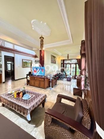 Rumah Luxury di Denpasar Lokasi Strategis Kondisi Baik Rumah Luxury di Denpasar Lokasi Strategis Kondisi Baik