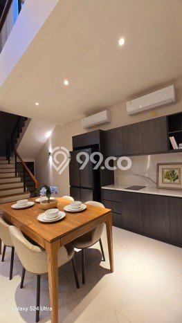 Dijual Rumah Mewah Megah Dengan View Cantik di Pluit, Jakarta Utara Dijual Rumah Mewah Megah Dengan View Cantik di Pluit, Jakarta Utara