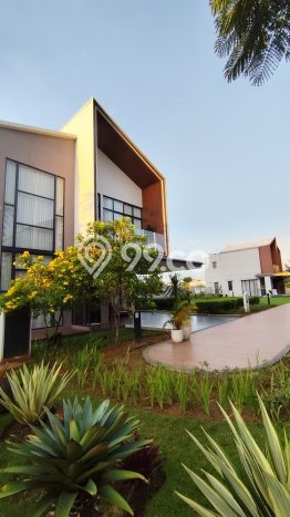 Rumah Luxury Modern Tanpa Renovasi di Senayan Jakarta Pusat Rumah Luxury Modern Tanpa Renovasi di Senayan Jakarta Pusat