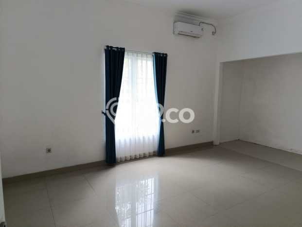 Jarang Ada! Rumah Sewa 4 Kamar Nyaman Siap Huni Ampera Jarang Ada! Rumah Sewa 4 Kamar Nyaman Siap Huni Ampera