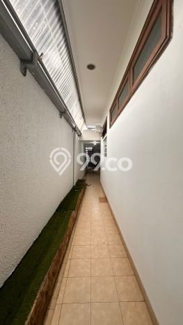 Disewakan Rumah Konsep Minimalis di Cilandak Jakarta Selatan dengan 3 KT Disewakan Rumah Konsep Minimalis di Cilandak Jakarta Selatan dengan 3 KT